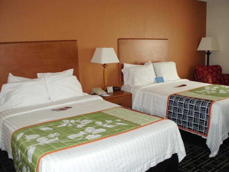 Fairfield Inn And Suites By Marriott Tampa North Temple Terrace Kültér fotó